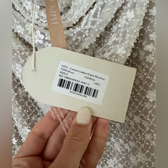 Meshki White Sequin Backless Dress - Picture 4 of 7